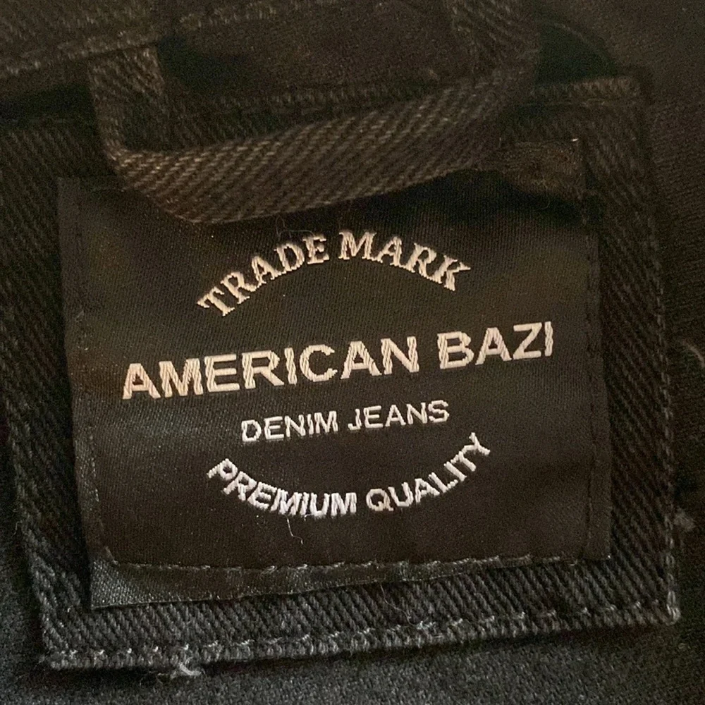 American BAZI distressed denim jacket NWT - Picture 12 of 14
